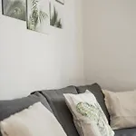 Cosy Calm Apartment Near City Center