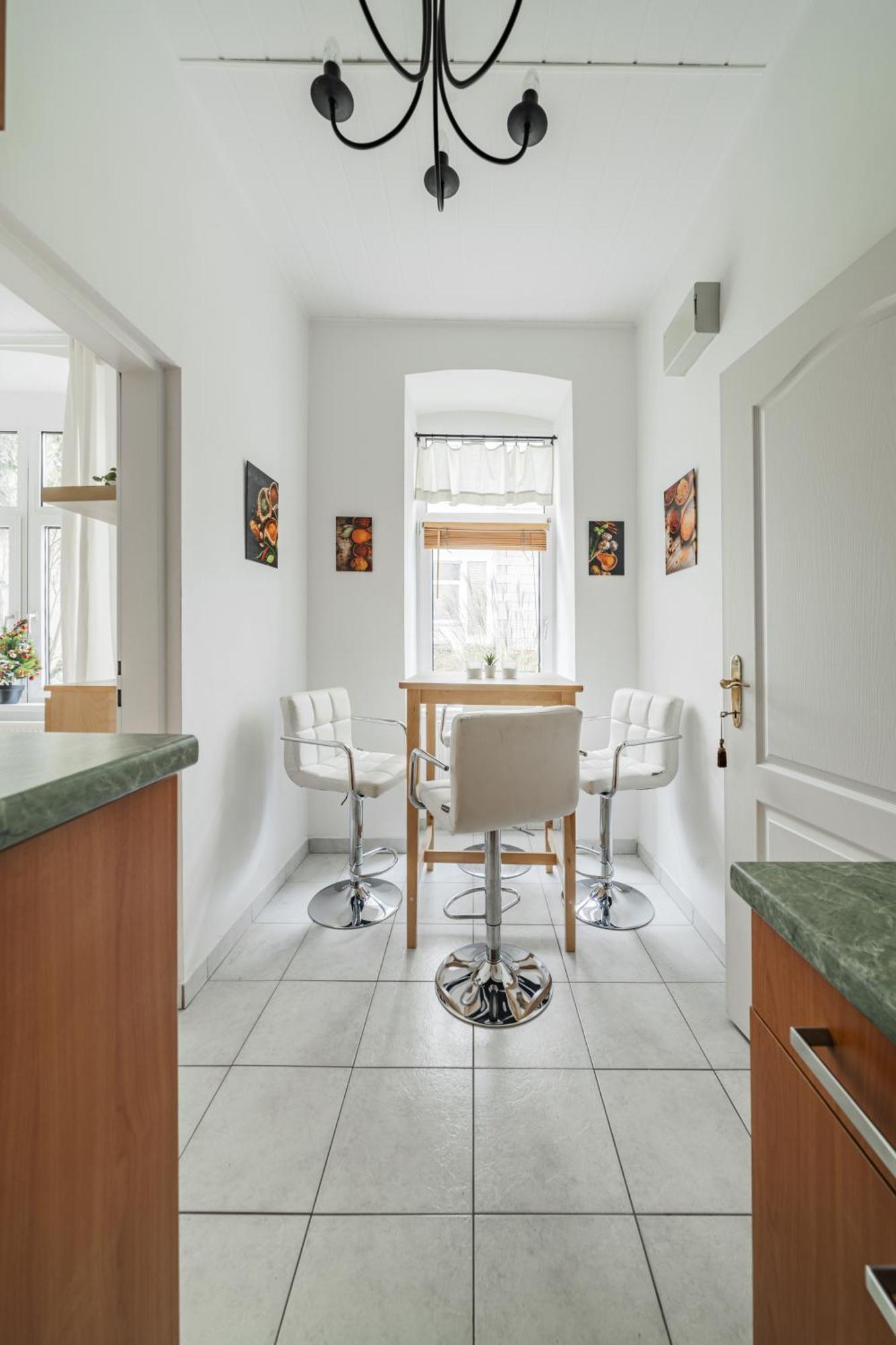 Cosy Calm Near Center Apartment *